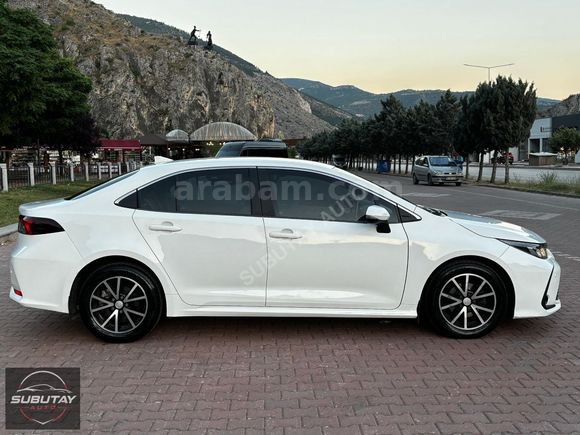 2020 HATASIZ TOYOTA COROLLA//ÇELİK JANT// EKRAN//ÖN PARK SENSÖRÜ