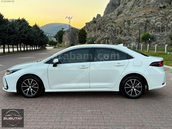 2020 HATASIZ TOYOTA COROLLA//ÇELİK JANT// EKRAN//ÖN PARK SENSÖRÜ