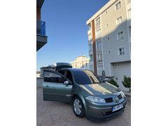 Sahibinden Renault Megane 1.6 Dynamique 2004 Model  300.000 km Yeşil