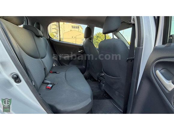 2005 TOYOTA YARİS 1.3 SOL