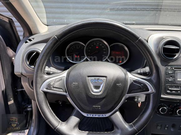 AST GROUP DAN Sandero 1.5 BlueDCI Stepway