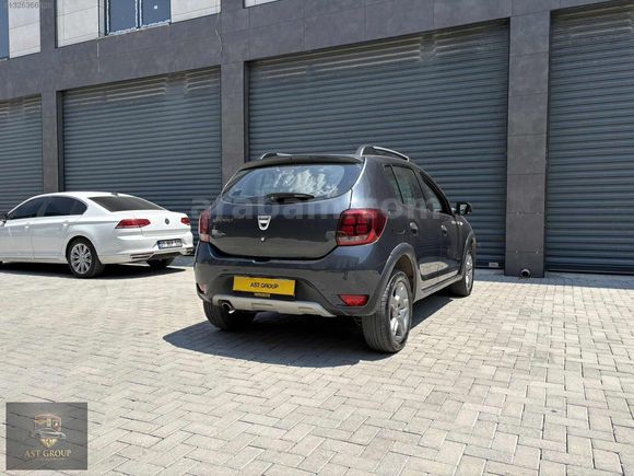 AST GROUP DAN Sandero 1.5 BlueDCI Stepway