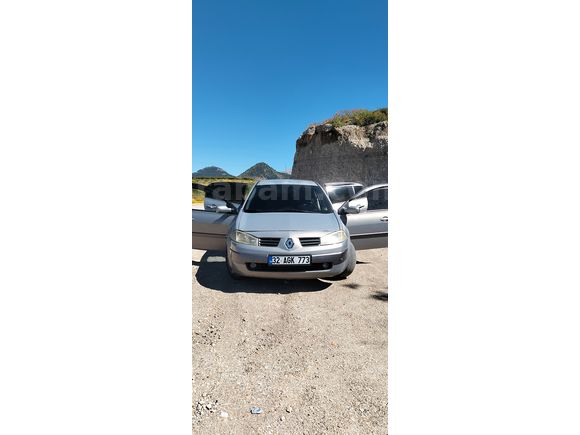 Sahibinden Renault Megane 1.6 Dynamique 2004 Model