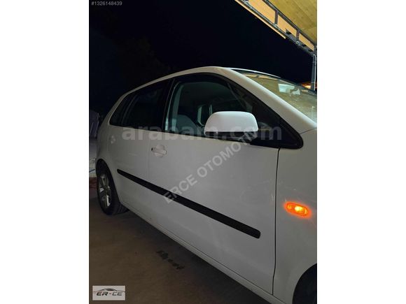 ER-CE DEN 2004 POLO