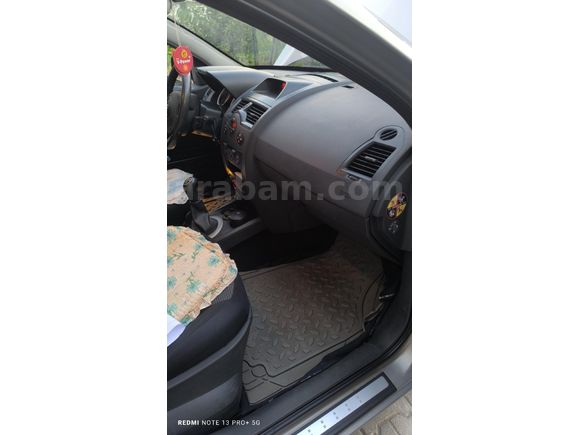 Galeriden Renault Megane 1.6 Dynamique 2004 Model Kütahya