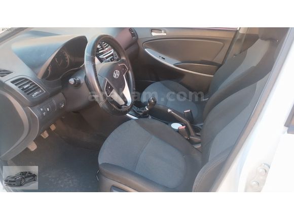 2012 ACCENT BLUE 1,4 LPG MANUEL 170000KM.
