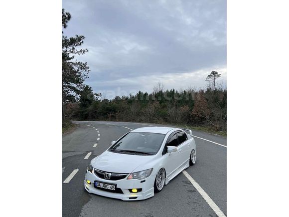 Sahibinden Honda Civic 1.6i VTEC Premium 2011 Model 