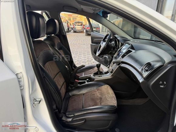 ARS OTOMOTİV DEN 2011 MODEL CHEVROLET CRUZE LT PAKET 99 BİNDE