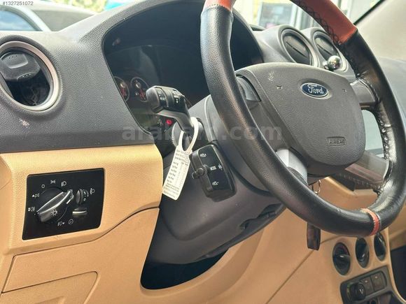 FORD TOURNEO CONNECT SİLVER