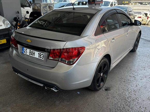 220.000 KMDE SUNROOFLU OTOMATİK