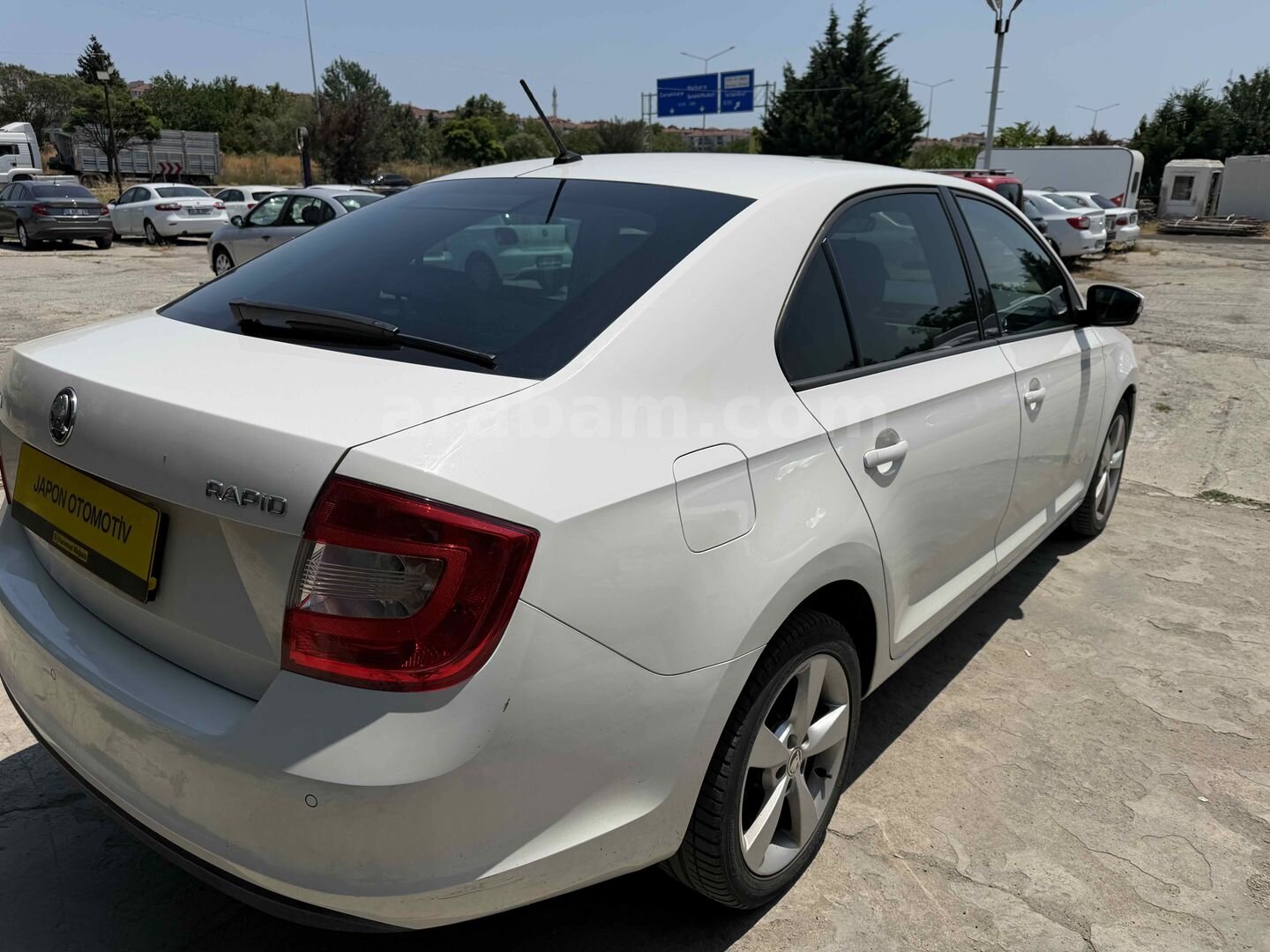 Galeriden Skoda Rapid 1.4 TDI GreenTec Style 2016 Model Tekirdağ 197.000 km Beyaz 4