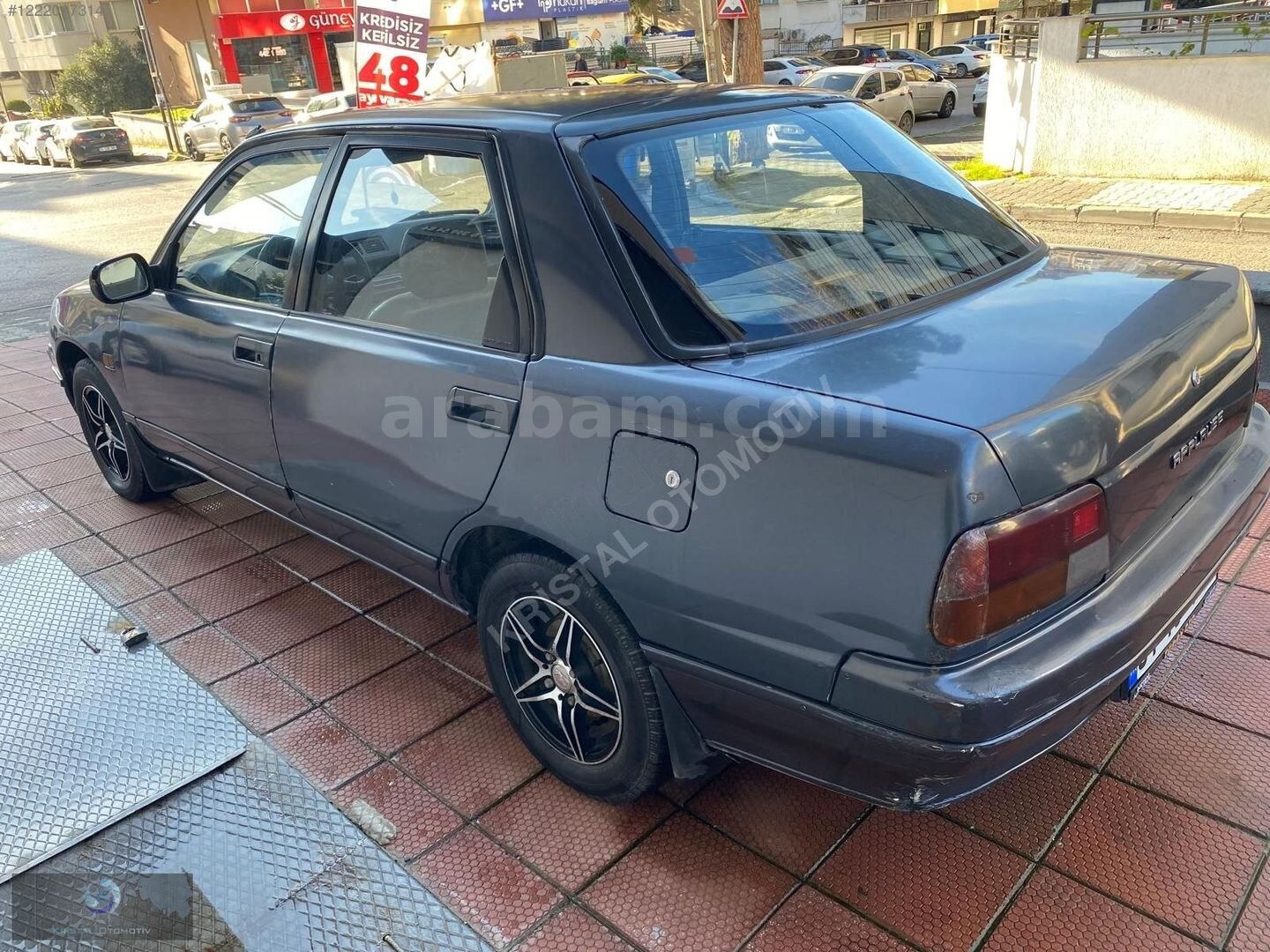 Galeriden Daihatsu Applause 1.6 Li 1991 Model İstanbul 290.000 km Füme 3