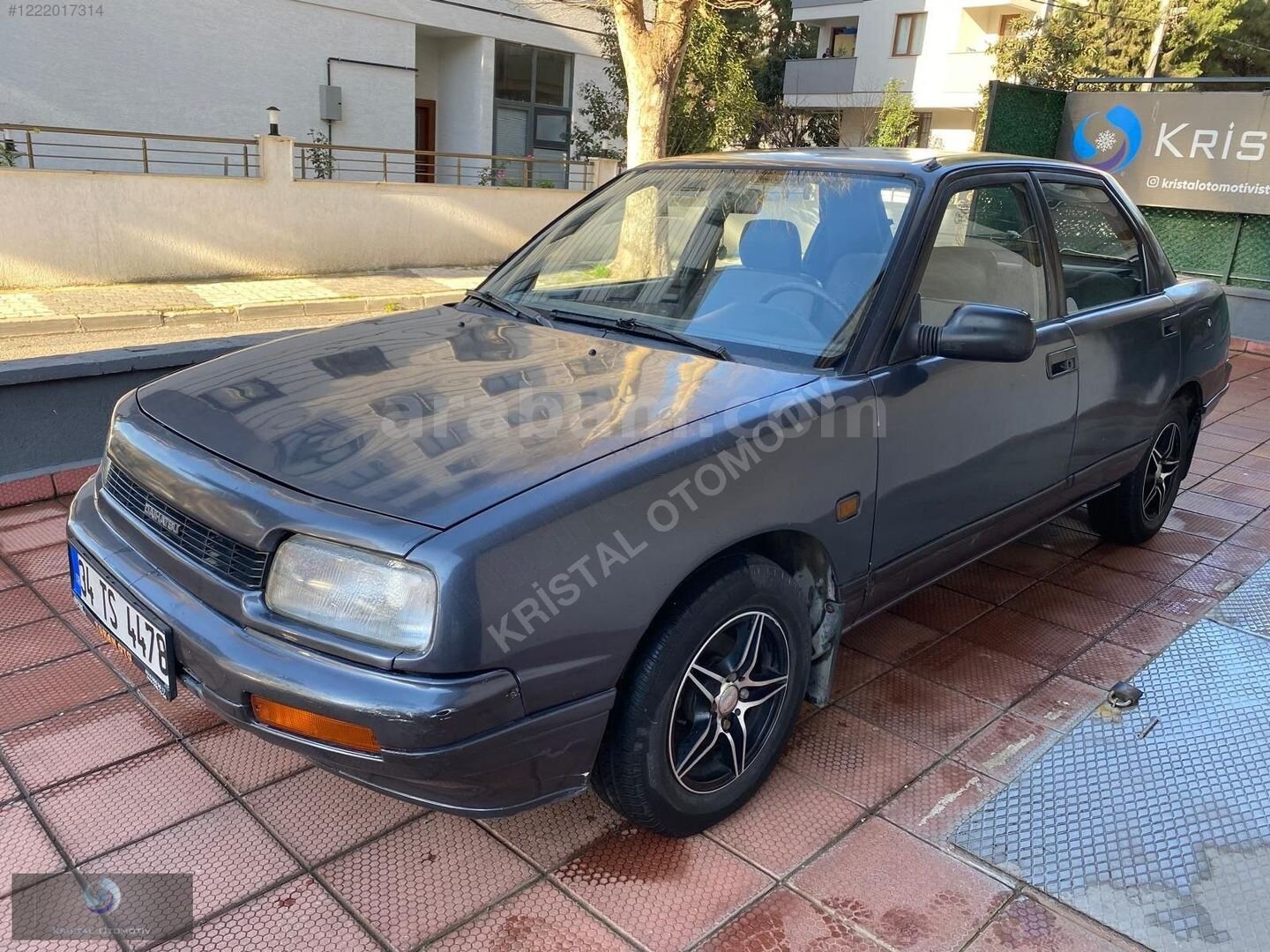 Galeriden Daihatsu Applause 1.6 Li 1991 Model İstanbul 290.000 km Füme 1