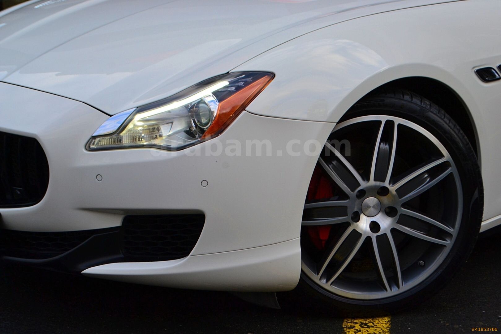 Galeriden Maserati Quattroporte 3.0 D 2014 Model İstanbul 115.000 km Beyaz 4