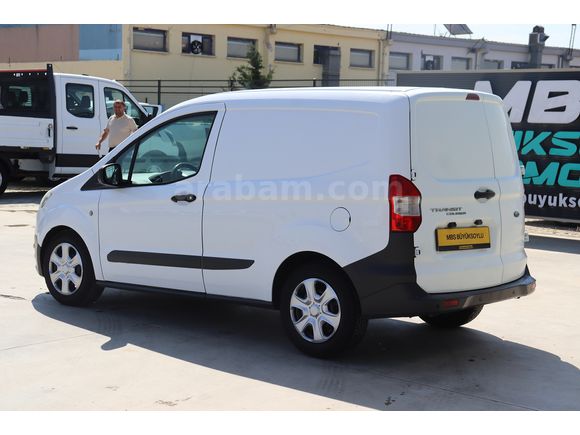 MBS BÜYÜKSOYLUDAN 2018 TRANSIT COURIER 1.5 TDCi KLİMALI PANELVAN
