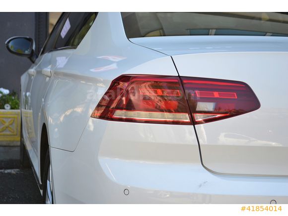 EŞREFOĞLU 2019 PASSAT 1.6 TDİ DSG DEĞİŞENSİZ, 122.500 KM