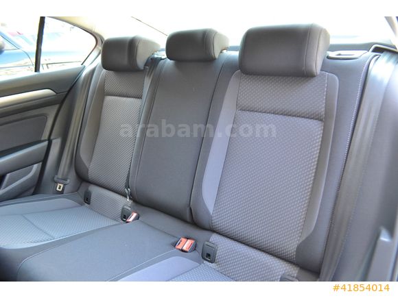EŞREFOĞLU 2019 PASSAT 1.6 TDİ DSG DEĞİŞENSİZ, 122.500 KM