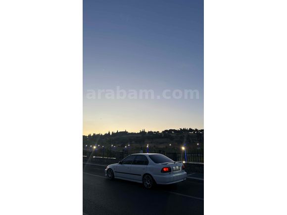 Sahibinden Honda Civic 1.4 i S 2000 Model 