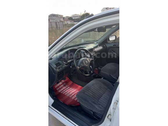 Sahibinden Honda Civic 1.4 i S 2000 Model 