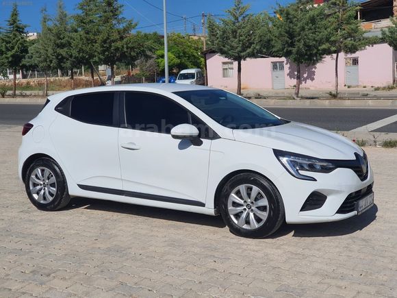 2022 MODEL HATASIZ BOYASIZ DEĞİŞENSİZ CLİO