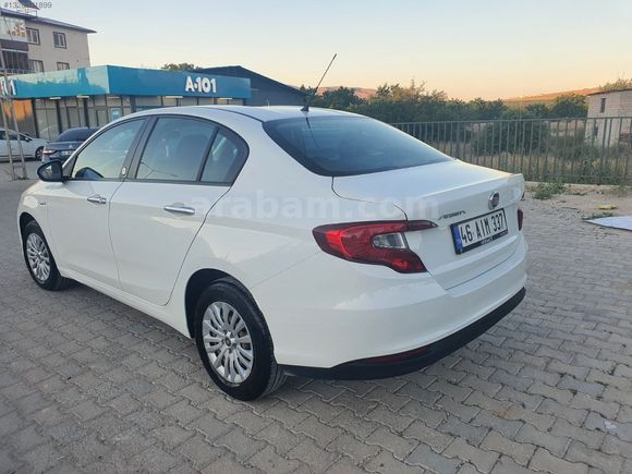 2023 MODEL HATASIZ BOYASIZ DÜŞÜK KM BAKIMLI FİAT EGEA
