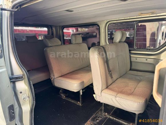 BULUŞ GRUP'TAN RENAULT TRAFİC DİZEL 9+1