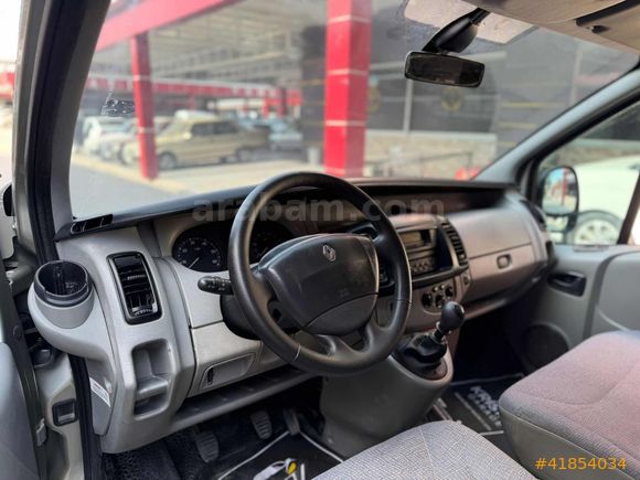 BULUŞ GRUP'TAN RENAULT TRAFİC DİZEL 9+1