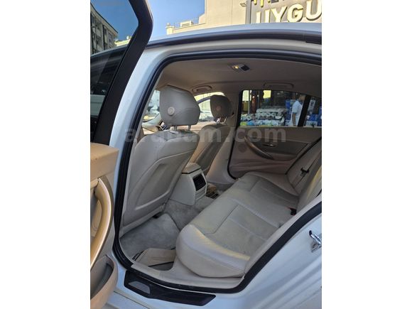 TR TEK EMSALSİZ TEMİZLİKTE BMW 320i HATASIZ BOYASIZ