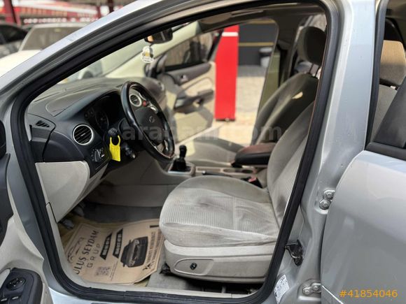 BULUŞ GRUP'TAN 2006 MODEL FOCUS 1.6 DİZEL SUNROF