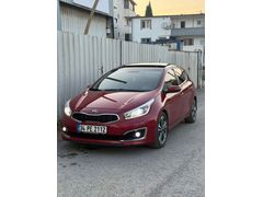 Sahibinden Kia Ceed 1.6 CRDi Premium 2015 Model 