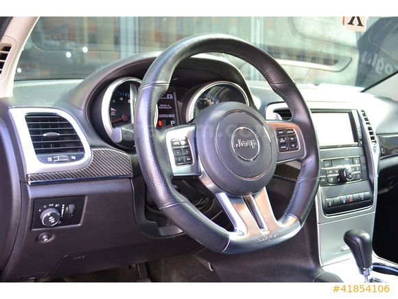 EŞREFOĞLU 2012 GRAND CHEROKEE SRT8 CAM TAVAN, SOĞUTMA, 67.000KM