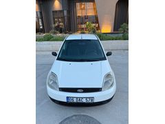 Sahibinden -Hatasız Ayarında, Masrafsız, Bakımlı ve Temiz- Ford Fiesta