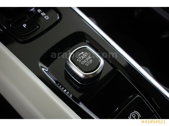 DİKMEN OTO-VOLVO XC60-PLUS DARK-ISITMA SOĞUTMA-HARMAN-MAKYAJLI