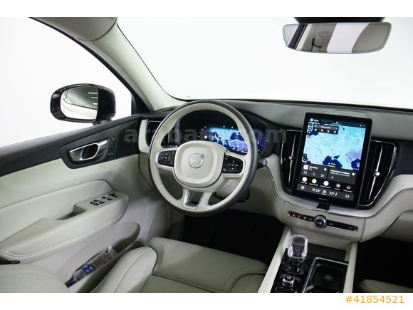 DİKMEN OTO-VOLVO XC60-PLUS DARK-ISITMA SOĞUTMA-HARMAN-MAKYAJLI