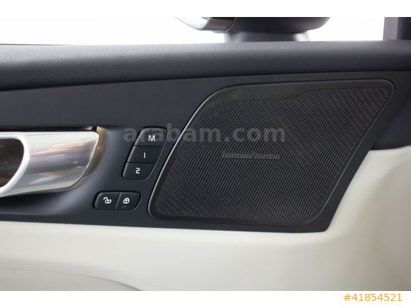 DİKMEN OTO-VOLVO XC60-PLUS DARK-ISITMA SOĞUTMA-HARMAN-MAKYAJLI