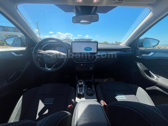 SAHİBİNDEN HATASIZ SERVİS BAKIMLI 2023 MODEL FORD FOCUS ACTİVE X
