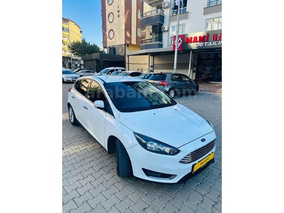 Galeriden Ford Focus 1.6 Titanium otomatik 2015 Model Şanlıurfa