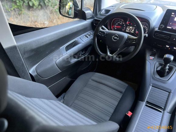 BARAN AUTO/OPEL COMBO 1.5CDTI HATASIZ!! %50 PEŞİNATLA