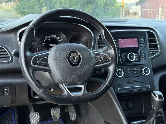 RENAULT MEGANE 1.5 DCİ TOUCH 174.ooo KM HATASIZ
