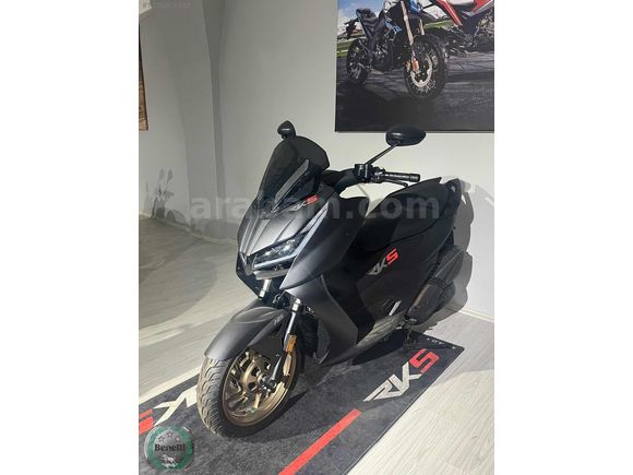 Zontes harikası RZ 250 S
