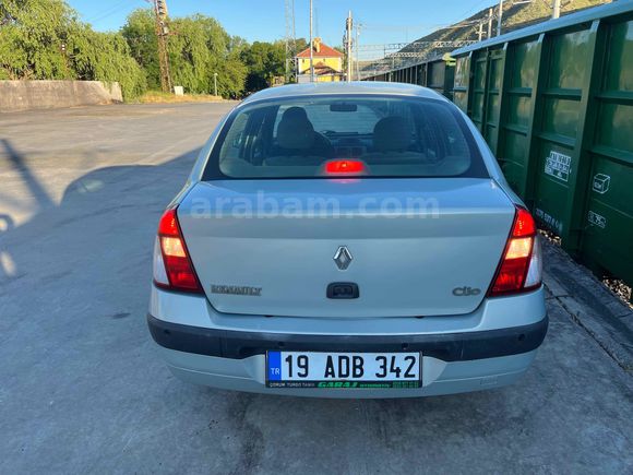 Galeriden Renault Clio 1.4 Authentique 2004 Model Yozgat