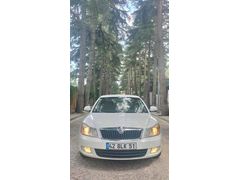Skoda Octavia 1.6 TDI Elegance CR DSG 2011 Modell
