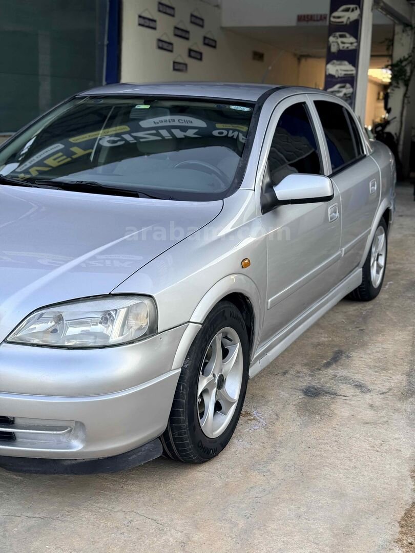 Galeriden Opel Astra 1.6 Comfort 2001 Model Şanlıurfa 390.000 km Gri (Gümüş) 2