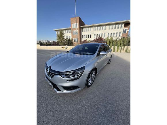 Sahibinden Renault Megane 1.5 dCi Icon 2017 Model 