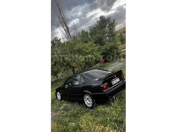DEĞİŞENSİZ HATASIZ E36 GIRTLAK DOLU