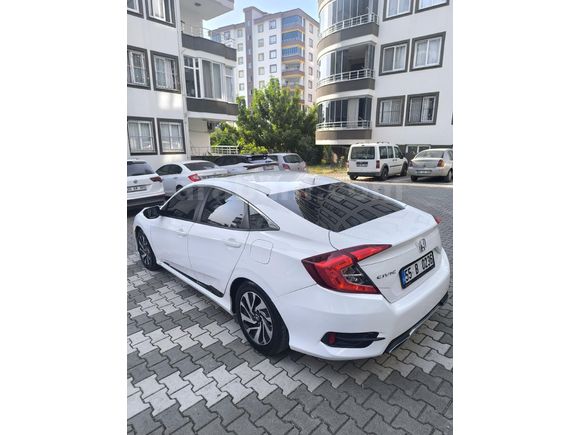 Sahibinden boyasız. 2017 elegance. fab.lpg.