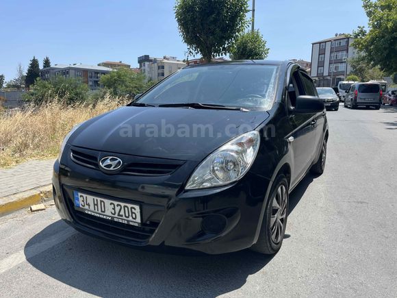 Sahibinden Hyundai i20 1.4 CRDi Team 2011 Model 