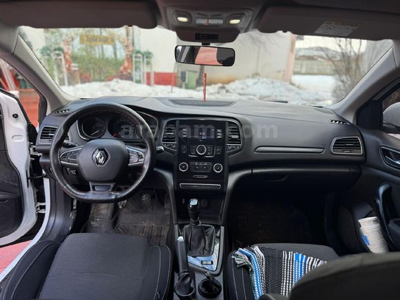 Sahibinden Renault Megane 1.6 Joy 2017 Model