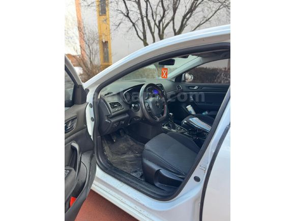 Sahibinden Renault Megane 1.6 Joy 2017 Model