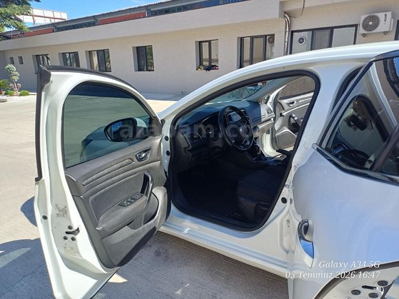 Renault Megane 1.5 dCi OTOMATIK Touch 2018 Model